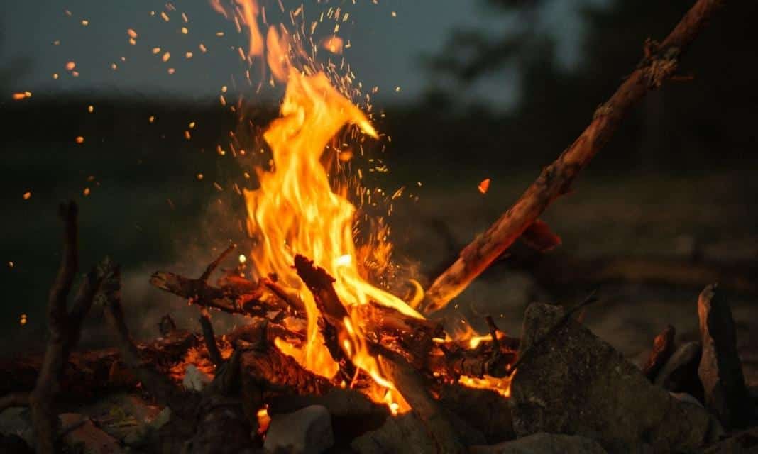 Rozpalanie ognisk w Szczawnicy: Zasady i właściwa lokalizacja